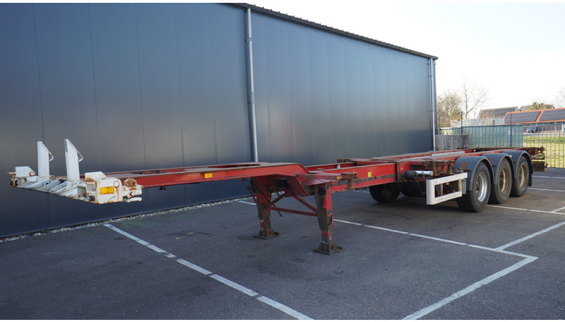 Renders 3 AXLE EXTENDABLE CONTAINER TRANSPORT TRAILER - Контейнеровоз/ Сменна каросерия полуремарке: снимка 2 Renders 3 AXLE EXTENDABLE CONTAINER TRANSPORT TRAILER - Контейнеровоз/ Сменна каросерия полуремарке: снимка 2