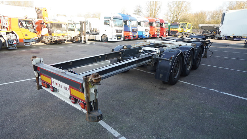 Renders 3 AXLE EXTENDABLE CONTAINER TRANSPORT TRAILER - Контейнеровоз/ Сменна каросерия полуремарке: снимка 5 Renders 3 AXLE EXTENDABLE CONTAINER TRANSPORT TRAILER - Контейнеровоз/ Сменна каросерия полуремарке: снимка 5