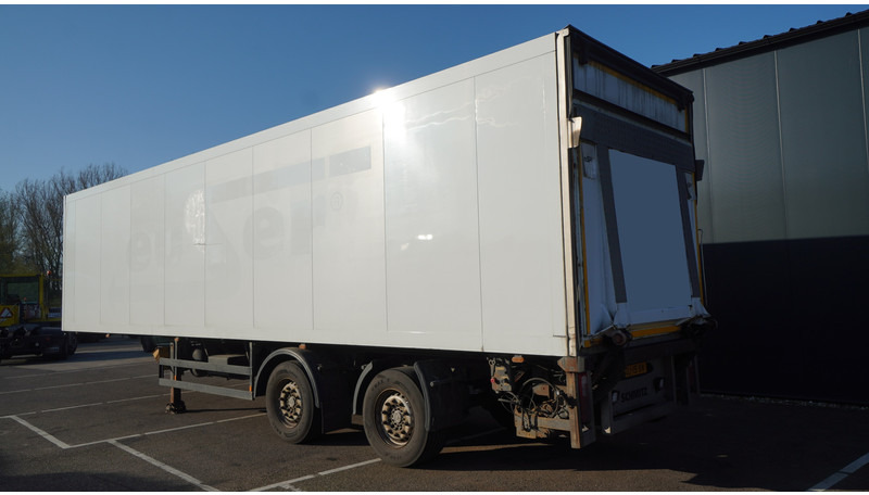 Schmitz Cargobull 2 AXLE FRIGO TRAILER BROKEN COOL ENGINE - Рефрижератор полуремарке: снимка 5 Schmitz Cargobull 2 AXLE FRIGO TRAILER BROKEN COOL ENGINE - Рефрижератор полуремарке: снимка 5