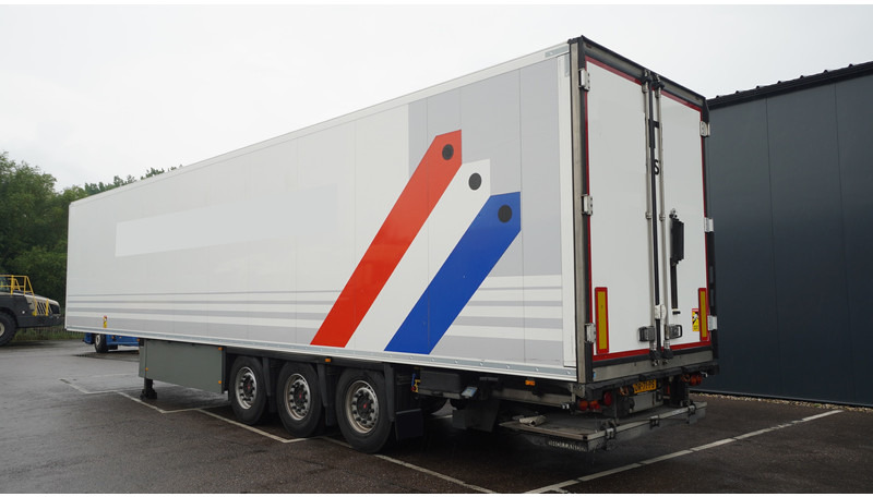 Schmitz Cargobull 3 AXLE FRIGO TRAILER WITH THERMO KING SLX I - Рефрижератор полуремарке: снимка 5 Schmitz Cargobull 3 AXLE FRIGO TRAILER WITH THERMO KING SLX I - Рефрижератор полуремарке: снимка 5