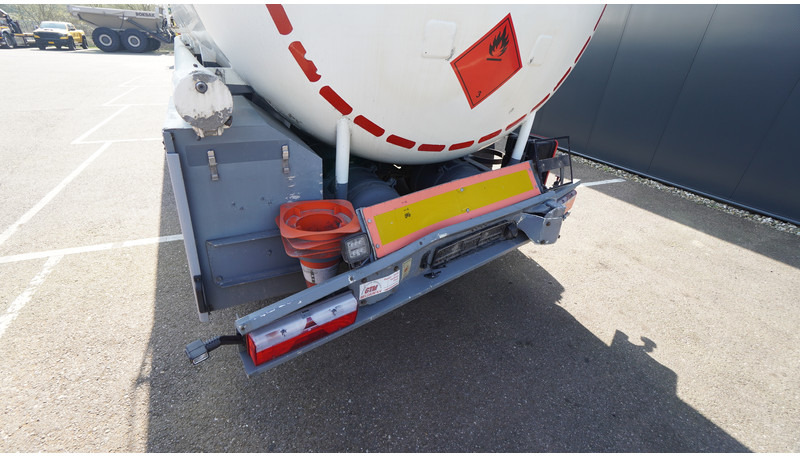Schrader 3 AXLE ADR CHEMIE TANK TRAILER 40.000LTR - Полуремарке цистерна: снимка 5 Schrader 3 AXLE ADR CHEMIE TANK TRAILER 40.000LTR - Полуремарке цистерна: снимка 5