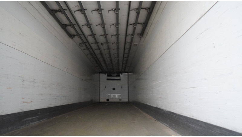 Van Eck 3 AXLE FRIGO WITH MEAT HOOK SYSTEM - Рефрижератор полуремарке: снимка 5 Van Eck 3 AXLE FRIGO WITH MEAT HOOK SYSTEM - Рефрижератор полуремарке: снимка 5