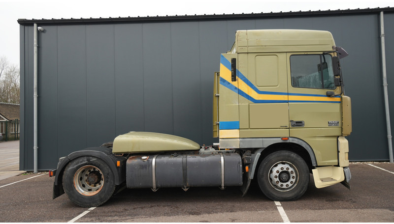 DAF XF 95.430 EURO 3 MANUAL GEARBOX - Влекач: снимка 2 DAF XF 95.430 EURO 3 MANUAL GEARBOX - Влекач: снимка 2