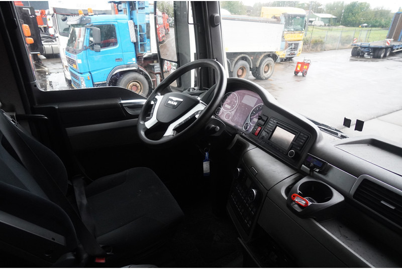 MAN TGX 26.440 6X2 684.200KM - Влекач: снимка 5 MAN TGX 26.440 6X2 684.200KM - Влекач: снимка 5