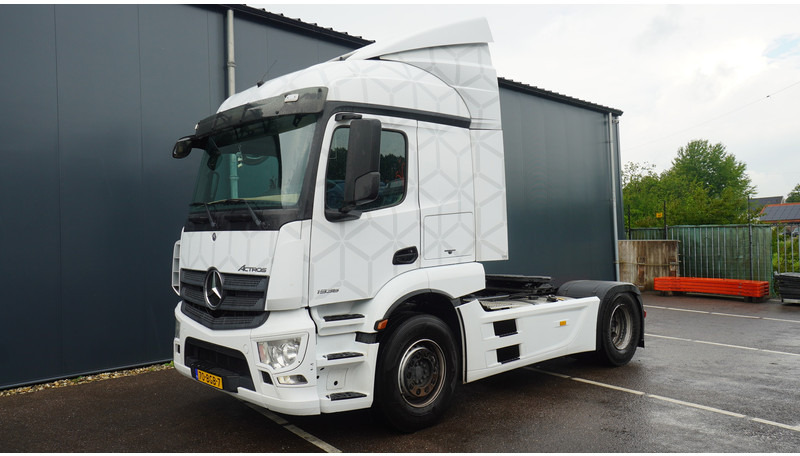 Mercedes-Benz ACTROS 1936 EURO 6 892.000KM - Влекач: снимка 3 Mercedes-Benz ACTROS 1936 EURO 6 892.000KM - Влекач: снимка 3