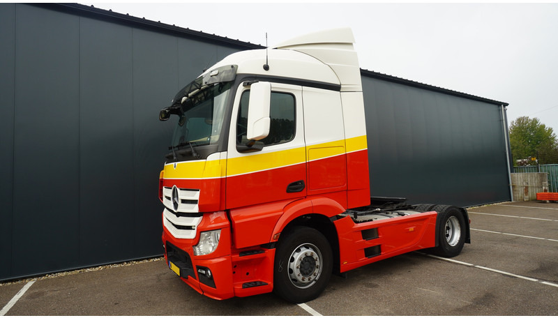 Mercedes-Benz ACTROS 1942 EURO 6 879.200KM - Влекач: снимка 3 Mercedes-Benz ACTROS 1942 EURO 6 879.200KM - Влекач: снимка 3