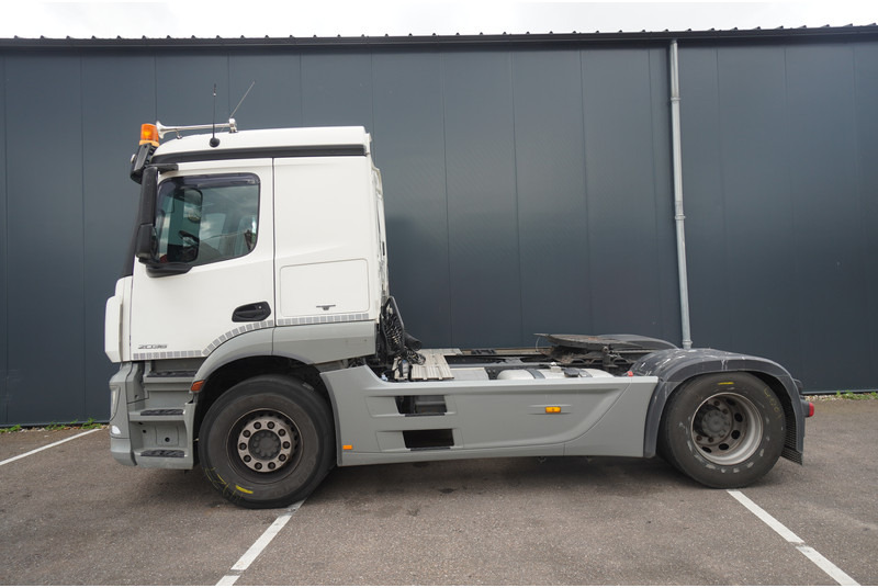 Mercedes-Benz ACTROS 2036 ADR 663.000KM - Влекач: снимка 1 Mercedes-Benz ACTROS 2036 ADR 663.000KM - Влекач: снимка 1