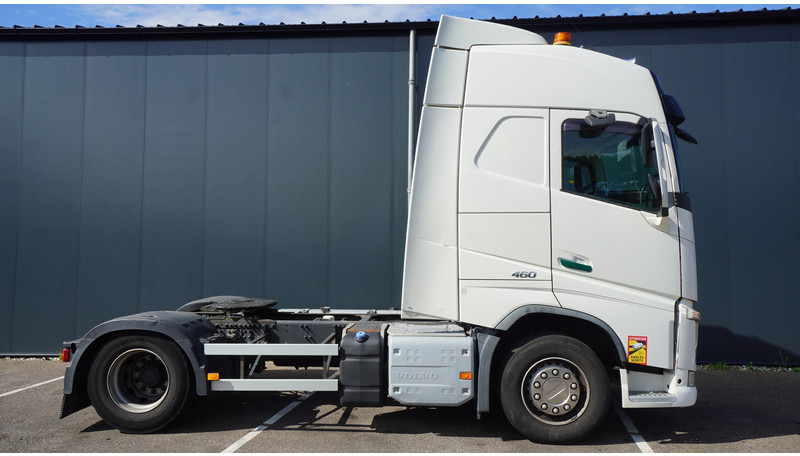 Volvo FH 460 EURO 6 GLOBETROTTER - Влекач: снимка 2 Volvo FH 460 EURO 6 GLOBETROTTER - Влекач: снимка 2