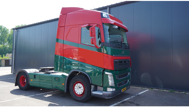 Volvo FH 460 EURO 6 GLOBETROTTER - Влекач: снимка 4 Volvo FH 460 EURO 6 GLOBETROTTER - Влекач: снимка 4