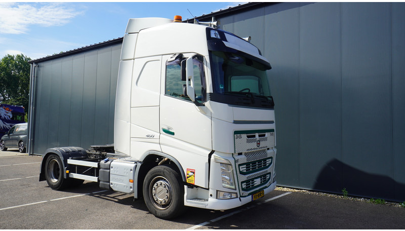 Volvo FH 460 EURO 6 GLOBETROTTER - Влекач: снимка 4 Volvo FH 460 EURO 6 GLOBETROTTER - Влекач: снимка 4