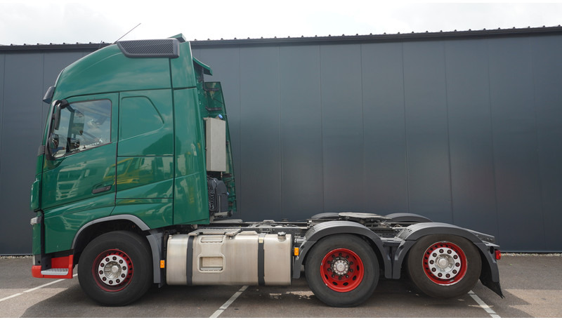 Volvo FH 500 6X2 EURO 6 GLOBETROTTER - Влекач: снимка 1 Volvo FH 500 6X2 EURO 6 GLOBETROTTER - Влекач: снимка 1