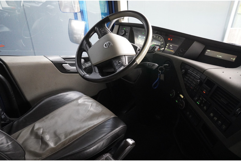 Volvo FH 540 6X2 GLOBETROTTER XL 455.000KM - Влекач: снимка 5 Volvo FH 540 6X2 GLOBETROTTER XL 455.000KM - Влекач: снимка 5