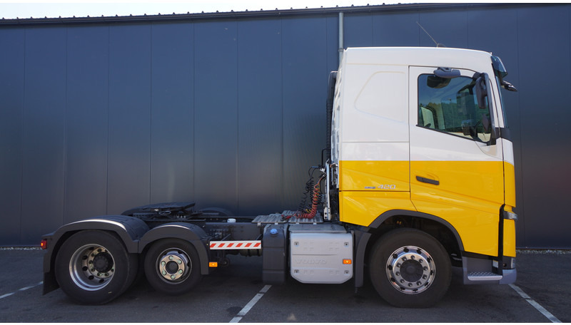 Volvo FH420 6X2 ADR EURO 6 - Влекач: снимка 2 Volvo FH420 6X2 ADR EURO 6 - Влекач: снимка 2