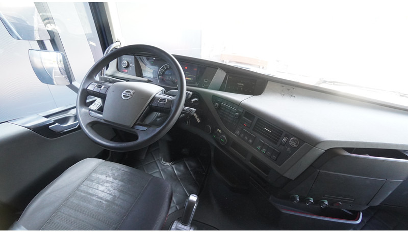 Volvo FH460 EURO 6 GLOBETROTTER 833.000KM - Влекач: снимка 5 Volvo FH460 EURO 6 GLOBETROTTER 833.000KM - Влекач: снимка 5