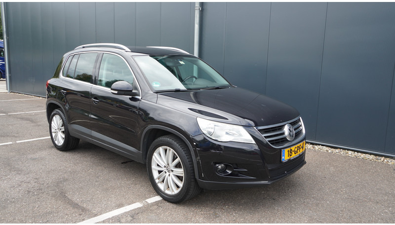 Volkswagen Tiguan 1.4TSI SPORT & STYLE 4MOTION - Микробус, Пътнически бус: снимка 4 Volkswagen Tiguan 1.4TSI SPORT & STYLE 4MOTION - Микробус, Пътнически бус: снимка 4