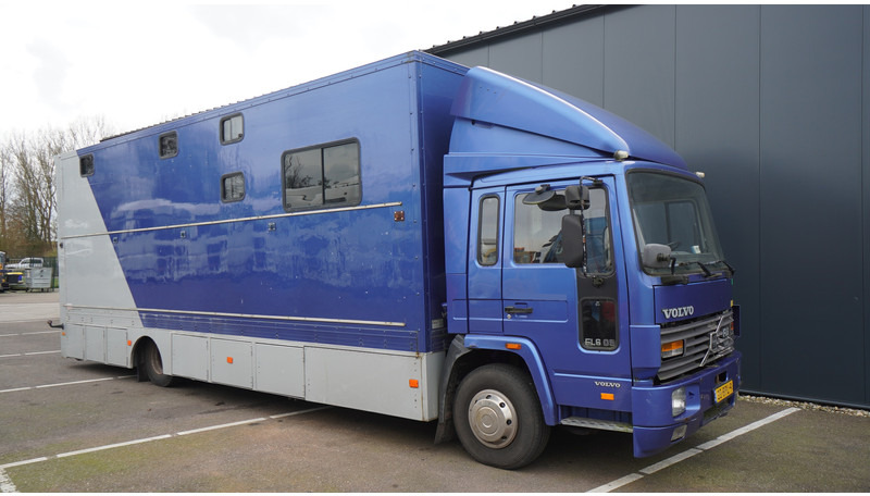 Volvo FL 6-9 HORSE TRANSPORT 341.000KM MANUAL GEARBOX - Камион за коне: снимка 4 Volvo FL 6-9 HORSE TRANSPORT 341.000KM MANUAL GEARBOX - Камион за коне: снимка 4