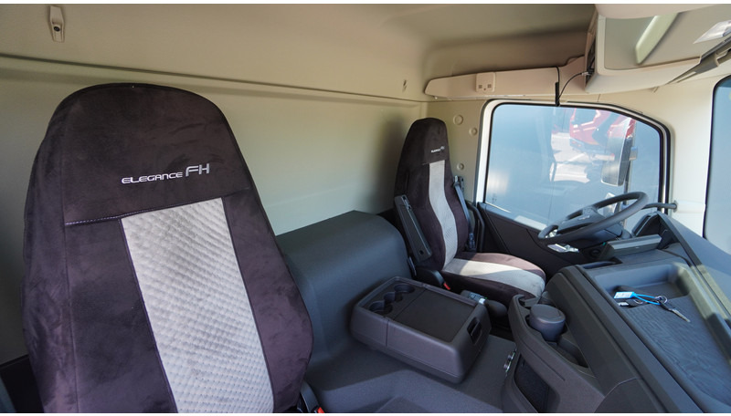 Volvo NEW FMX 460 8X6 TIPPER EURO 6 - Самосвал камион: снимка 5 Volvo NEW FMX 460 8X6 TIPPER EURO 6 - Самосвал камион: снимка 5