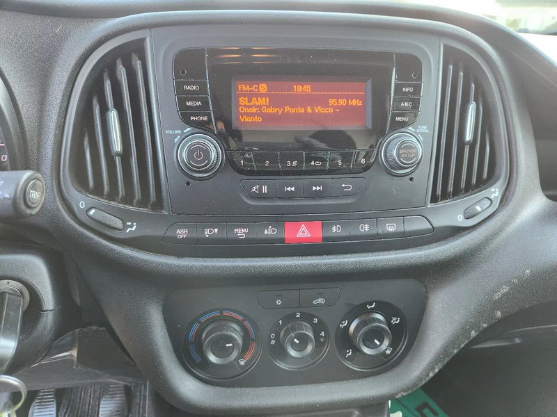 Fiat Doblò Maxi, 2017, 188000km, Airco,Parksens, Tuv. First owner - Малък ван: снимка 4 Fiat Doblò Maxi, 2017, 188000km, Airco,Parksens, Tuv. First owner - Малък ван: снимка 4