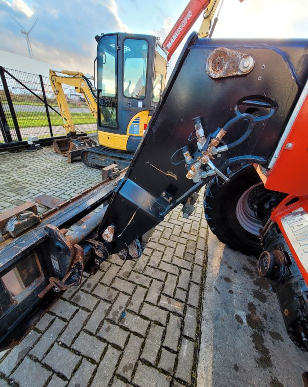 Телескопичен товарач Manitou MLT 960: снимка 8