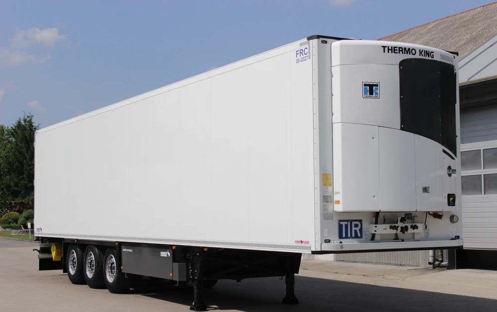 Schmitz Cargobull FP 60 Thermo King SLXi 300 / DOPPELSTOCK / Oś Podnoszona /JAK NOWA / ŚCIANA 7 CM / - Рефрижератор полуремарке: снимка 3 Schmitz Cargobull FP 60 Thermo King SLXi 300 / DOPPELSTOCK / Oś Podnoszona /JAK NOWA / ŚCIANA 7 CM / - Рефрижератор полуремарке: снимка 3