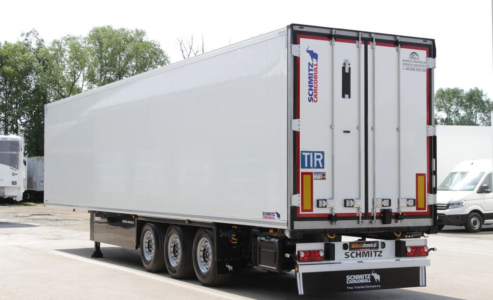 Schmitz Cargobull FP 60 V7 Thermo King SLXi 300 / TYLKO 3 566 MTG** / JAK NOWA / ŚCIANA 7 CM / - Рефрижератор полуремарке: снимка 4 Schmitz Cargobull FP 60 V7 Thermo King SLXi 300 / TYLKO 3 566 MTG** / JAK NOWA / ŚCIANA 7 CM / - Рефрижератор полуремарке: снимка 4