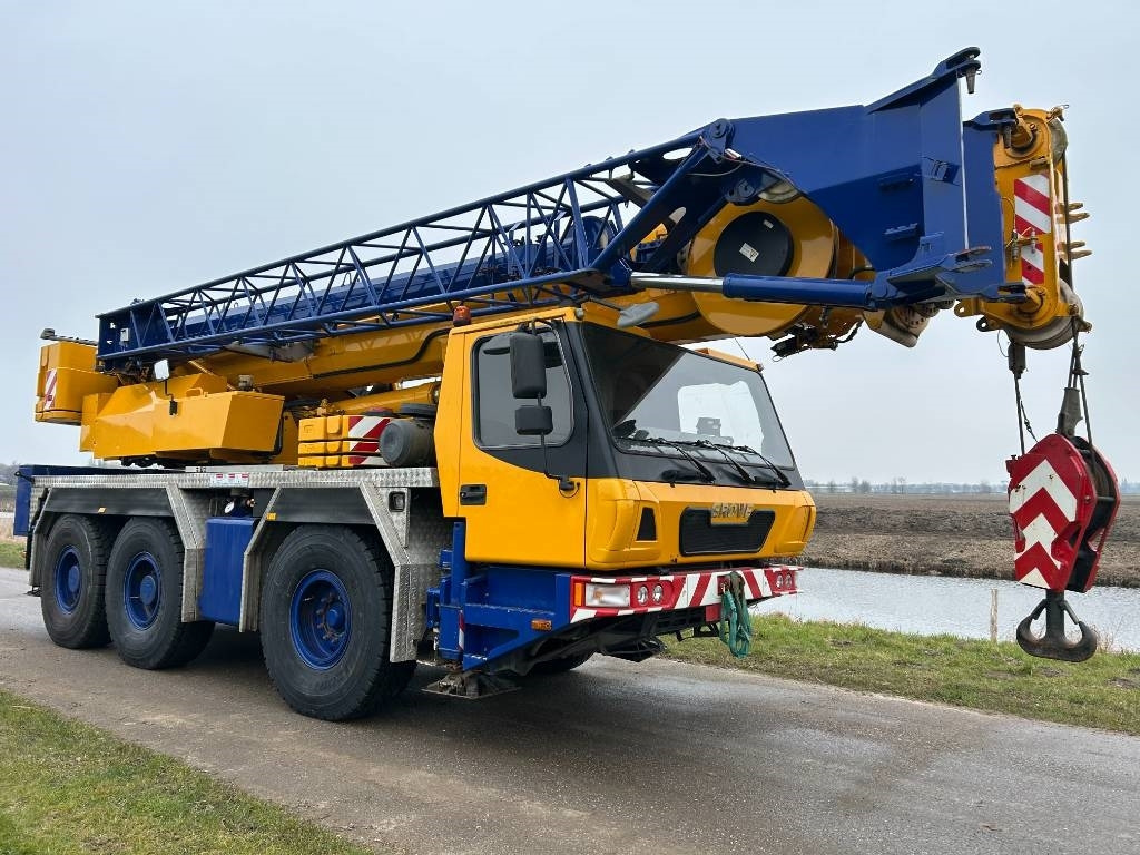 Grove GMK 3055 - Кран за всякакви терени: снимка 2 Grove GMK 3055 - Кран за всякакви терени: снимка 2