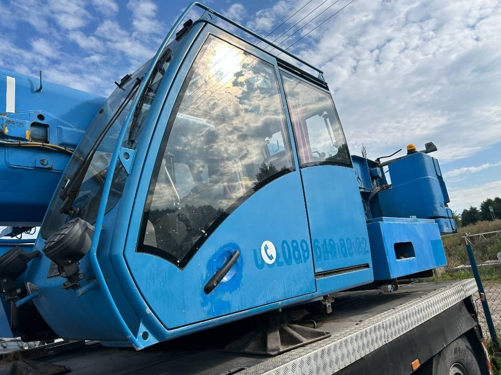 Grove GMK 3055 - Кран за всякакви терени: снимка 2 Grove GMK 3055 - Кран за всякакви терени: снимка 2