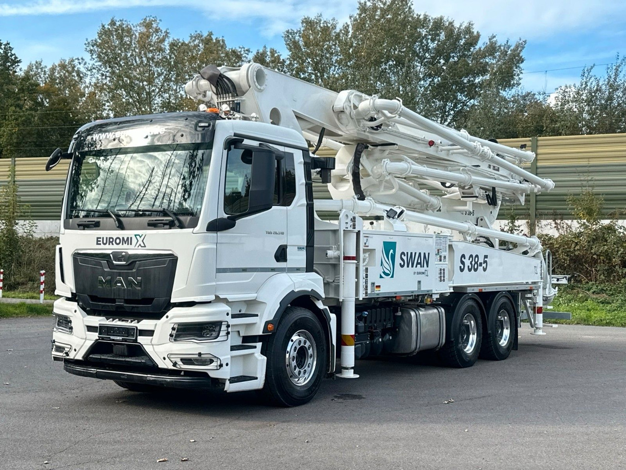 MAN TGS 26.510 6x4 SWAN TSP 38-5 160RZ ( 38m ) - Бетоновоз: снимка 2 MAN TGS 26.510 6x4 SWAN TSP 38-5 160RZ ( 38m ) - Бетоновоз: снимка 2