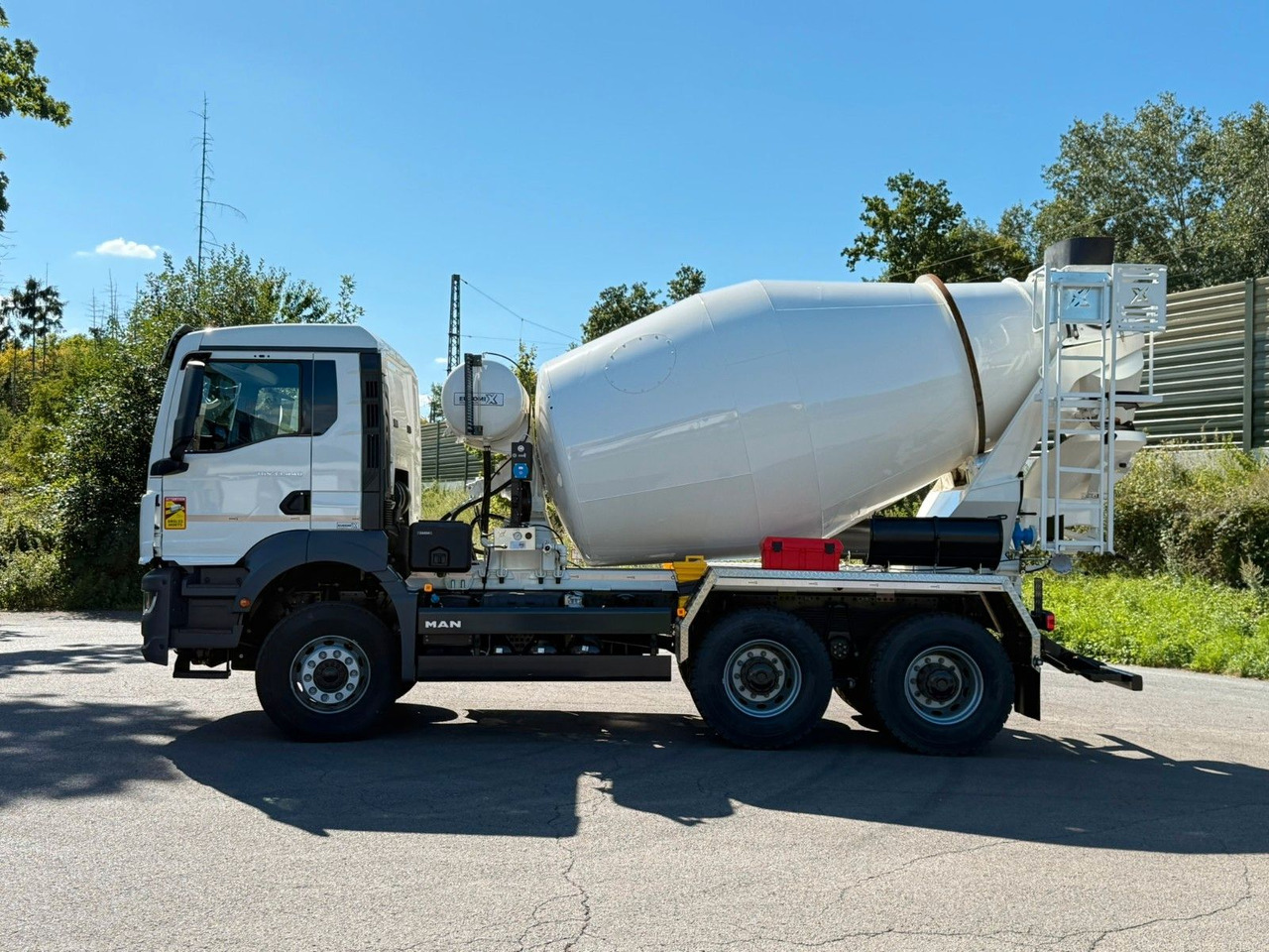 MAN TGS 33.440 / 6X4 Euro6e Euromix MTP EM 7 L - Бетоновоз: снимка 4 MAN TGS 33.440 / 6X4 Euro6e Euromix MTP EM 7 L - Бетоновоз: снимка 4