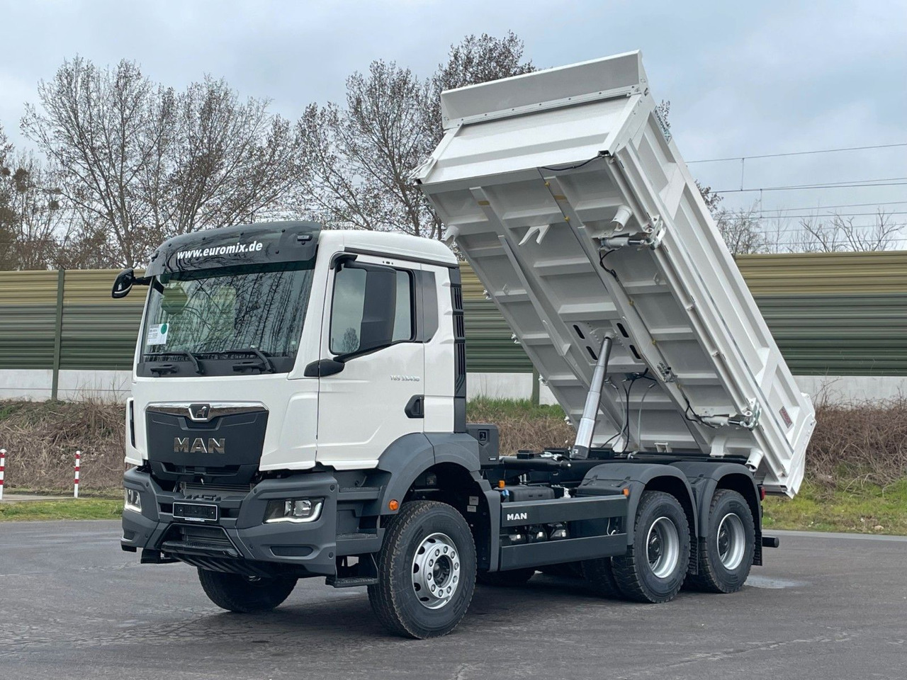 Самосвал камион MAN TGS 33.440 6x4 /Euro6 3-Seiten-Kipper EuromixMTP: снимка 10