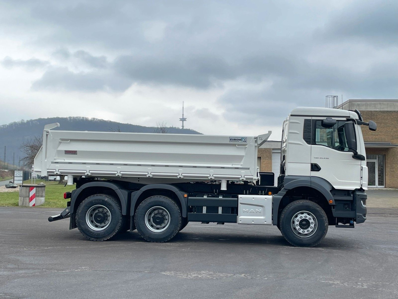 Самосвал камион MAN TGS 33.440 6x4 /Euro6 3-Seiten-Kipper EuromixMTP: снимка 8