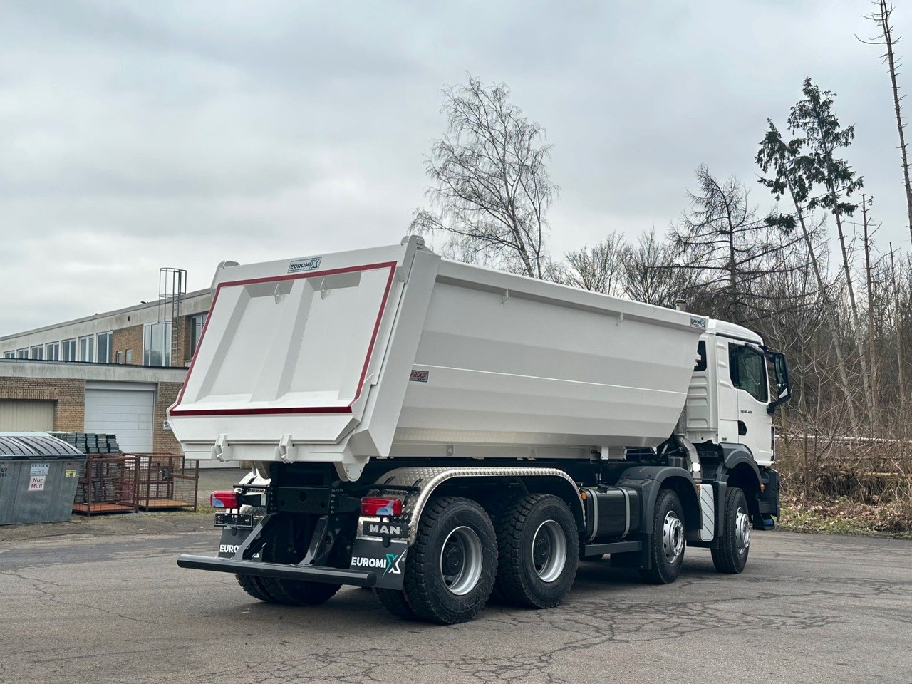 MAN TGS 41.400 8x4 / EUROMIX MTP 20m³/ EURO 5 - Самосвал камион: снимка 5 MAN TGS 41.400 8x4 / EUROMIX MTP 20m³/ EURO 5 - Самосвал камион: снимка 5