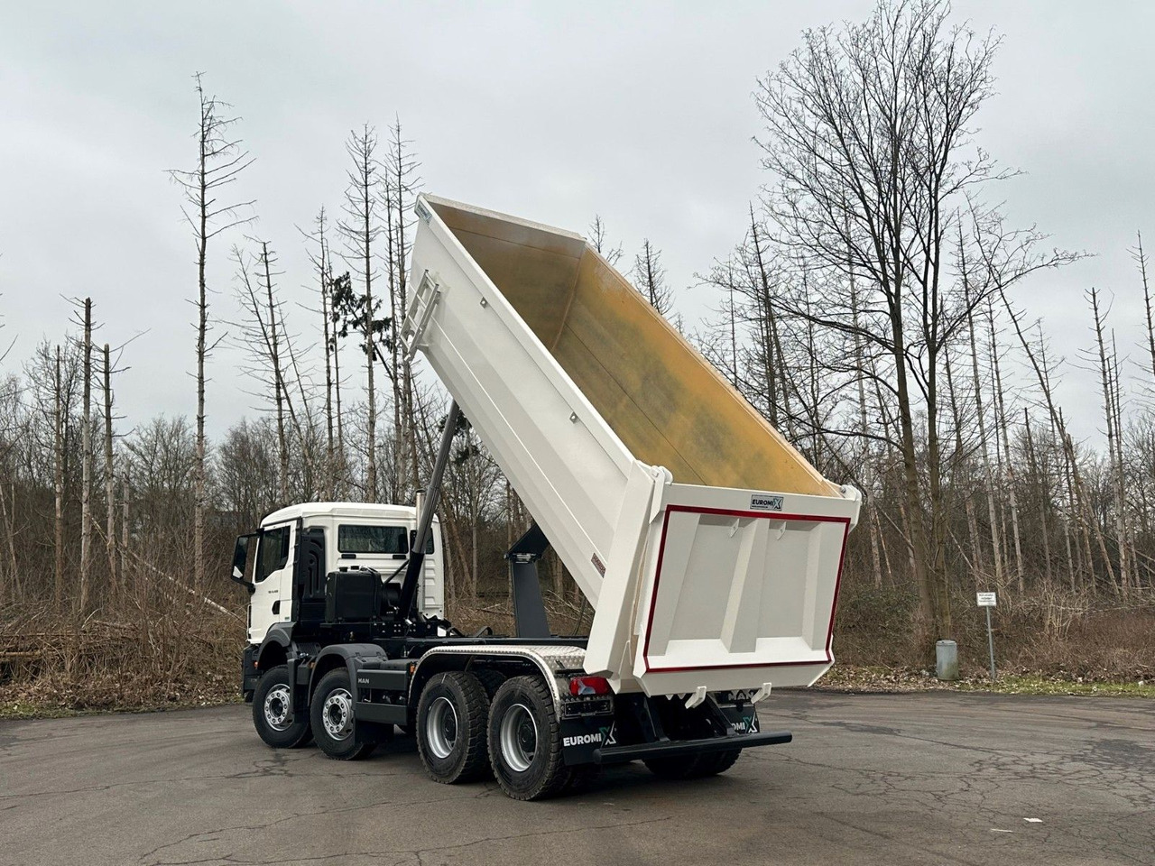 MAN TGS 41.400 8x4 / EUROMIX MTP 20m³/ EURO 5 - Мултилифт за контейнери камион: снимка 5 MAN TGS 41.400 8x4 / EUROMIX MTP 20m³/ EURO 5 - Мултилифт за контейнери камион: снимка 5