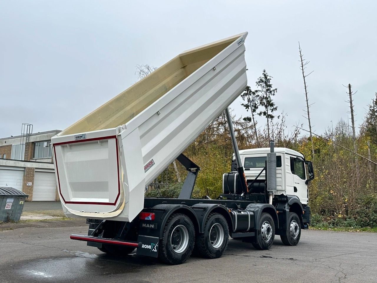 Самосвал камион MAN TGS 41.400 8x4 /  EUROMIX MTP 20m³/ EURO2 Kipper: снимка 12