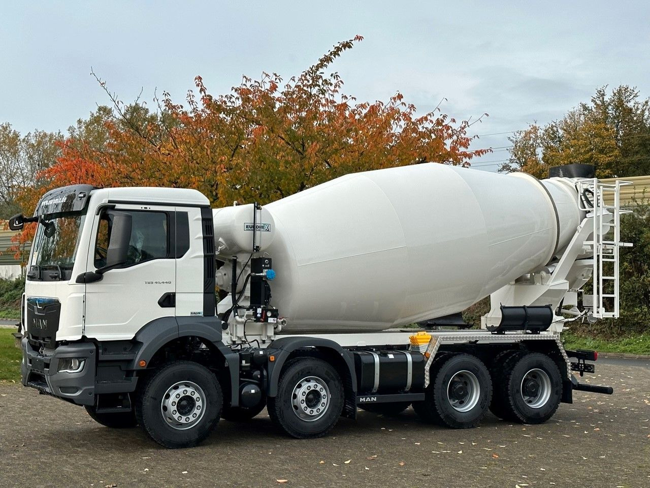 MAN TGS 41.440 8x4 /Euro6e Euromix EM 12 R - Бетоновоз: снимка 3 MAN TGS 41.440 8x4 /Euro6e Euromix EM 12 R - Бетоновоз: снимка 3