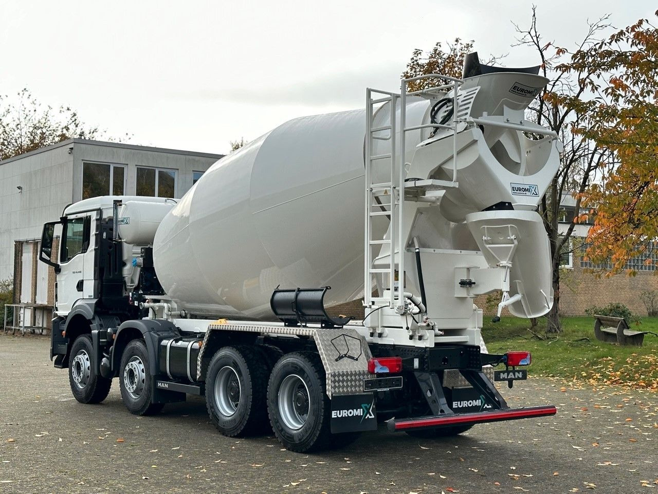 MAN TGS 41.440 8x4 /Euro6e Euromix EM 12 R - Бетоновоз: снимка 5 MAN TGS 41.440 8x4 /Euro6e Euromix EM 12 R - Бетоновоз: снимка 5