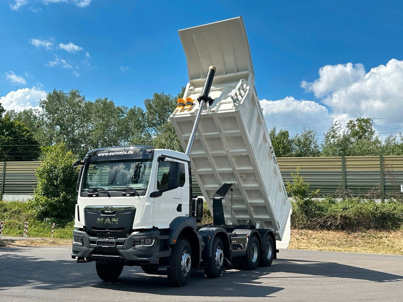 Самосвал камион MAN TGS 41.440 8x4 EuromixMTP 22m³ Eckige Mulde: снимка 10