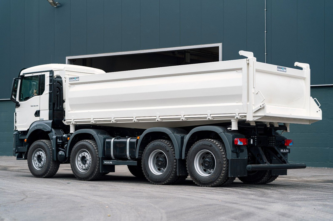 MAN TGS 41.440 8x4 EuromixMTP 3-Seiten-Kipper - Самосвал камион: снимка 2 MAN TGS 41.440 8x4 EuromixMTP 3-Seiten-Kipper - Самосвал камион: снимка 2