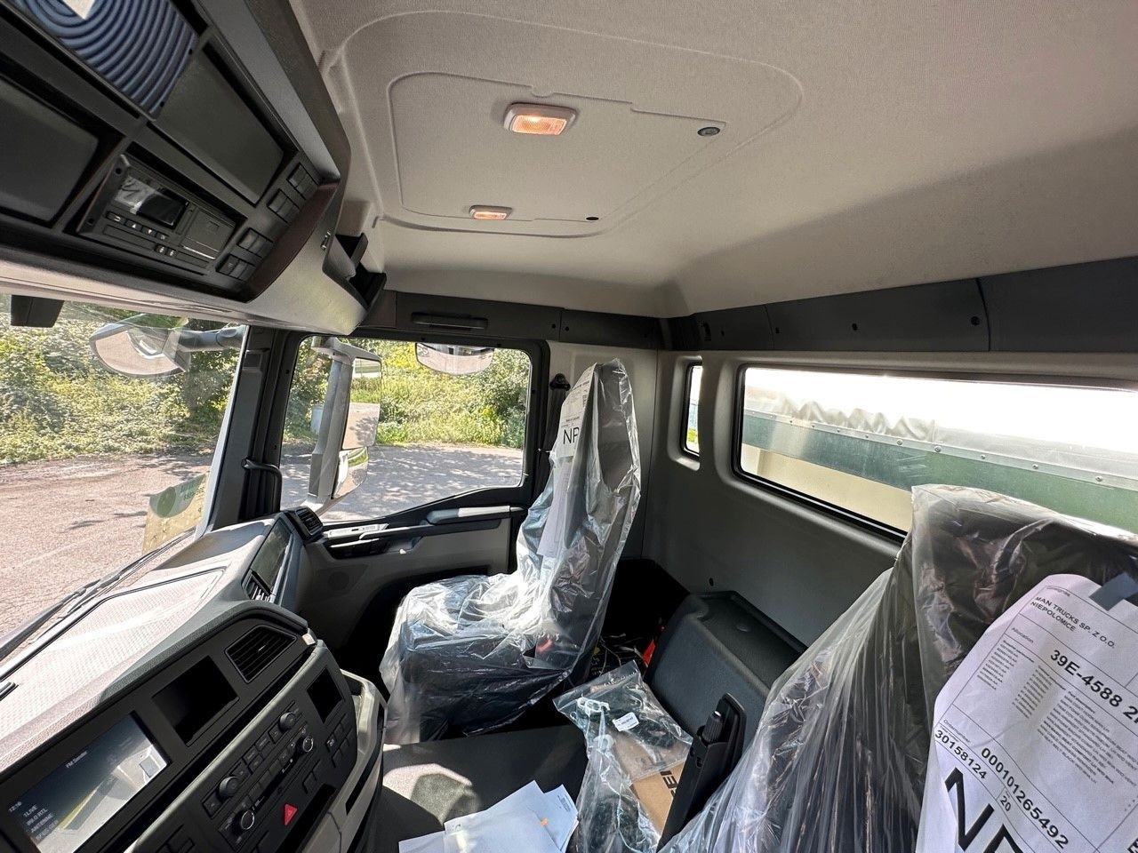 MAN TGS 41.440 8x4 EuromixMTP 3-Seiten-Kipper - Самосвал камион: снимка 5 MAN TGS 41.440 8x4 EuromixMTP 3-Seiten-Kipper - Самосвал камион: снимка 5