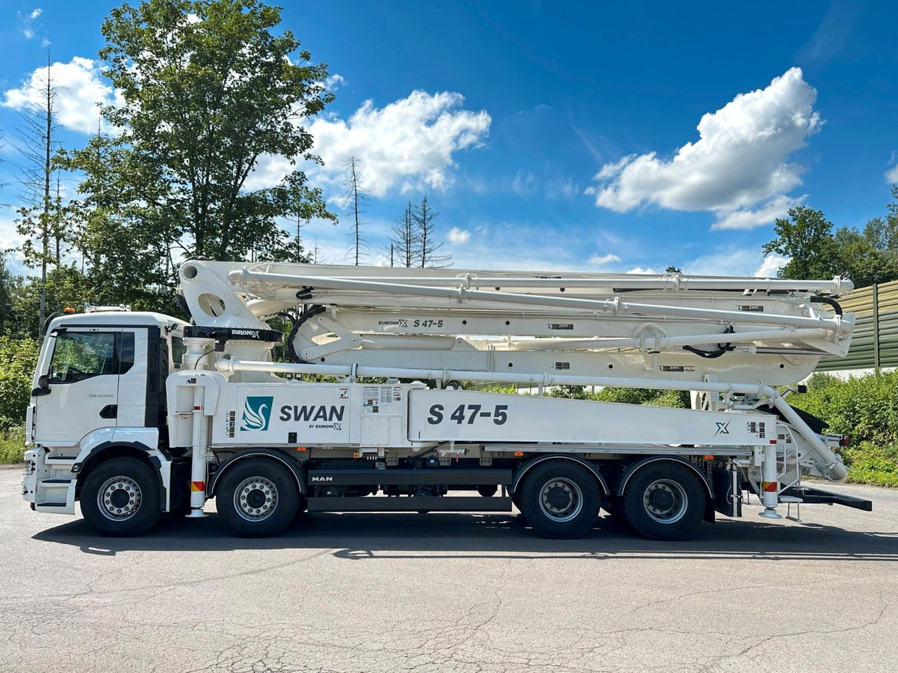MAN TGS 41.520 8x4 SWAN TSP 47-5 160RZ ( 47m ) - Бетон помпа: снимка 3 MAN TGS 41.520 8x4 SWAN TSP 47-5 160RZ ( 47m ) - Бетон помпа: снимка 3