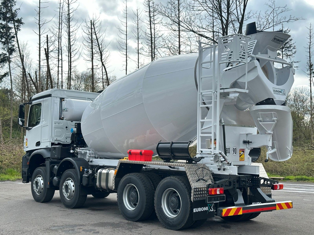 Mercedes-Benz 4145 8X4 EuromixMTP EM 10 Fahrmischer - Бетоновоз: снимка 5 Mercedes-Benz 4145 8X4 EuromixMTP EM 10 Fahrmischer - Бетоновоз: снимка 5