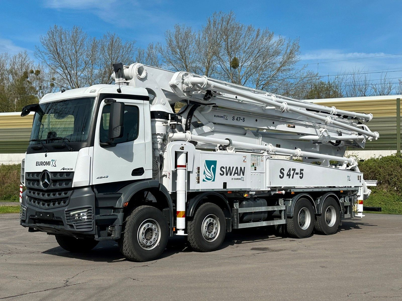 Mercedes-Benz Arocs 5 4542 8x4 SWAN TSP 47-5 160RZ ( 47m ) - Бетоновоз: снимка 3 Mercedes-Benz Arocs 5 4542 8x4 SWAN TSP 47-5 160RZ ( 47m ) - Бетоновоз: снимка 3