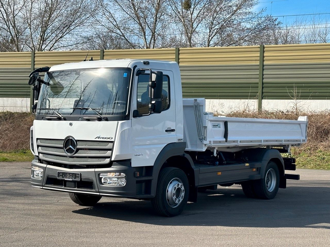 Mercedes-Benz Atego 1224 K EuromixMTP 3-Seiten-Kipper - Самосвал камион: снимка 2 Mercedes-Benz Atego 1224 K EuromixMTP 3-Seiten-Kipper - Самосвал камион: снимка 2