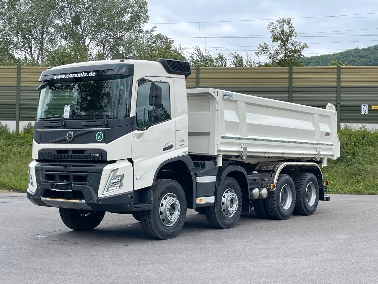 Volvo FMX 460 8x4 / EuromixMTP 3-Seiten-Kipper - Самосвал камион: снимка 1 Volvo FMX 460 8x4 / EuromixMTP 3-Seiten-Kipper - Самосвал камион: снимка 1