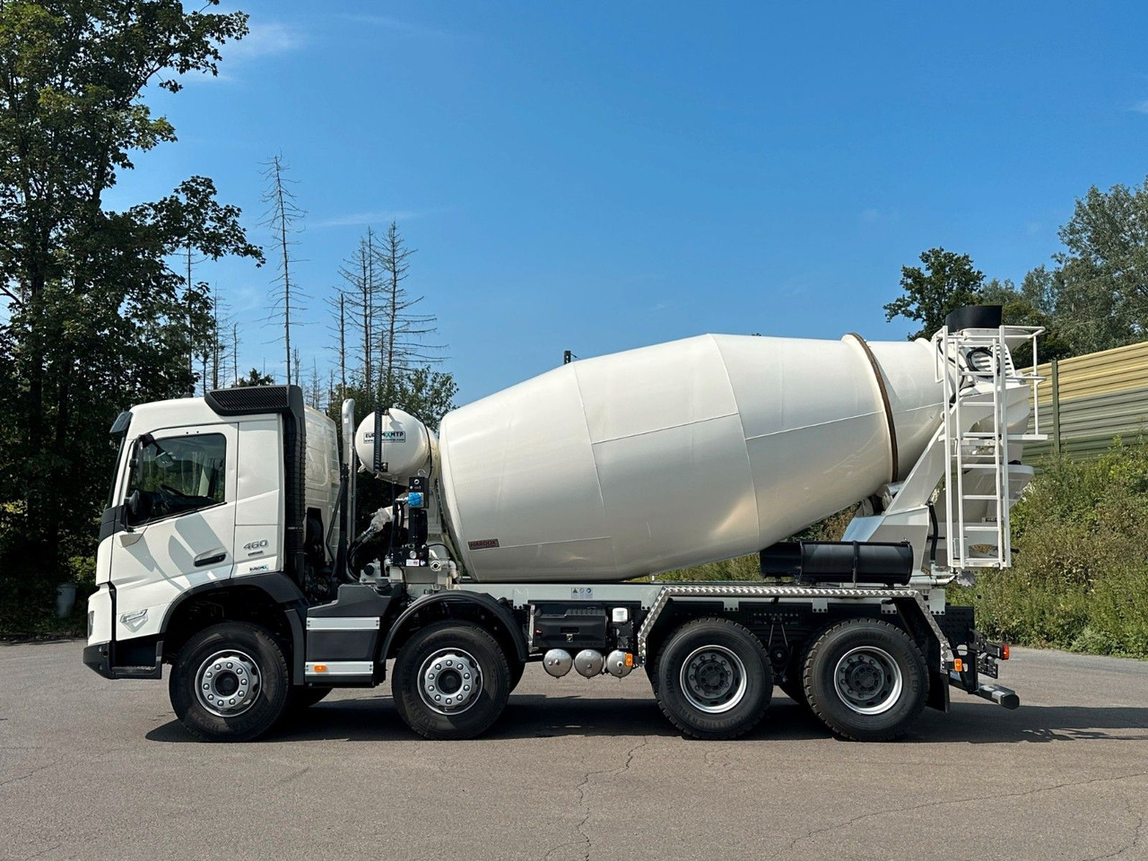 Volvo FMX 460 8x4 / EuromixMTP EM 9 L Euro6e - Бетоновоз: снимка 4 Volvo FMX 460 8x4 / EuromixMTP EM 9 L Euro6e - Бетоновоз: снимка 4