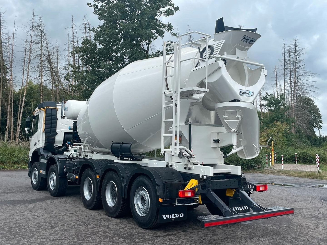 Volvo FMX 500 10x4 / Euromix MTP EM 12 R Euro 6e - Бетоновоз: снимка 4 Volvo FMX 500 10x4 / Euromix MTP EM 12 R Euro 6e - Бетоновоз: снимка 4