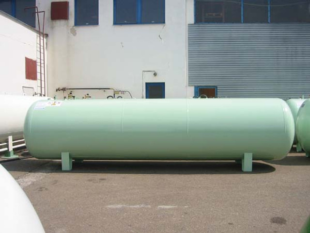 De Visser gastank Propaan/Butaan LPG tank 6400L (3,2 tons) Gas, Gaz, LPG Ø 1250 including tank fittings - Резервоар за гориво: снимка 3 De Visser gastank Propaan/Butaan LPG tank 6400L (3,2 tons) Gas, Gaz, LPG Ø 1250 including tank fittings - Резервоар за гориво: снимка 3