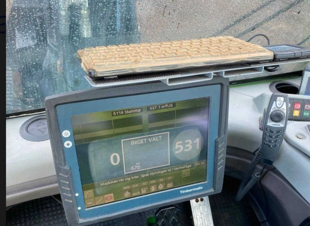 John Deere 1070 D - Харвестер: снимка 5 John Deere 1070 D - Харвестер: снимка 5