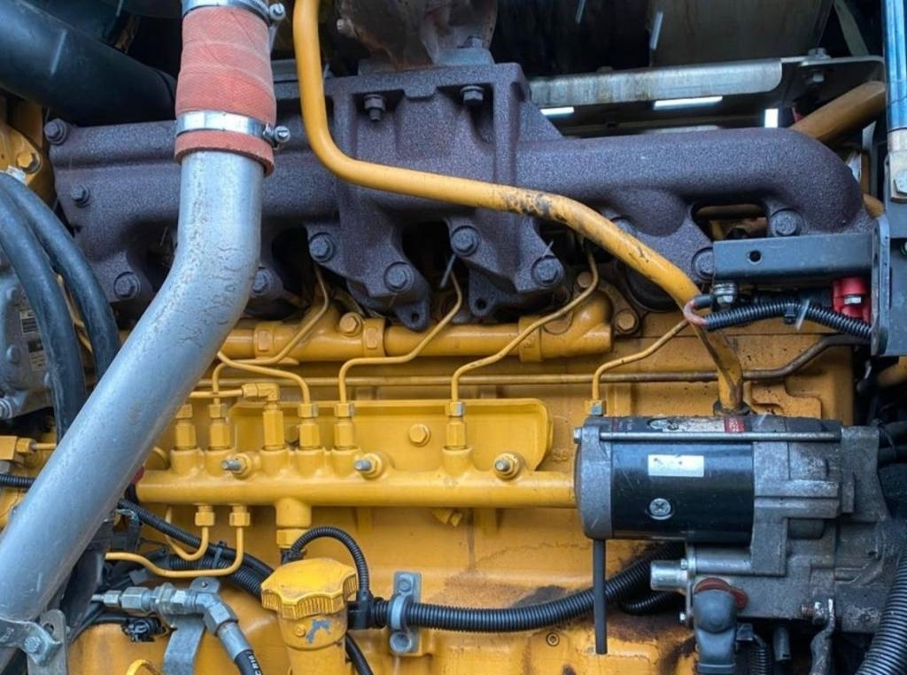 Харвестер John Deere 1070 D: снимка 9
