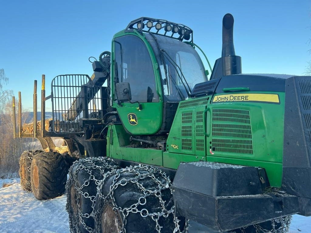 John Deere 1110 G - Форвардер: снимка 2 John Deere 1110 G - Форвардер: снимка 2